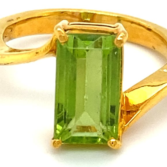 Peridot 3.50ct Solid 18K Yellow Gold Ring - Picture 7 of 7
